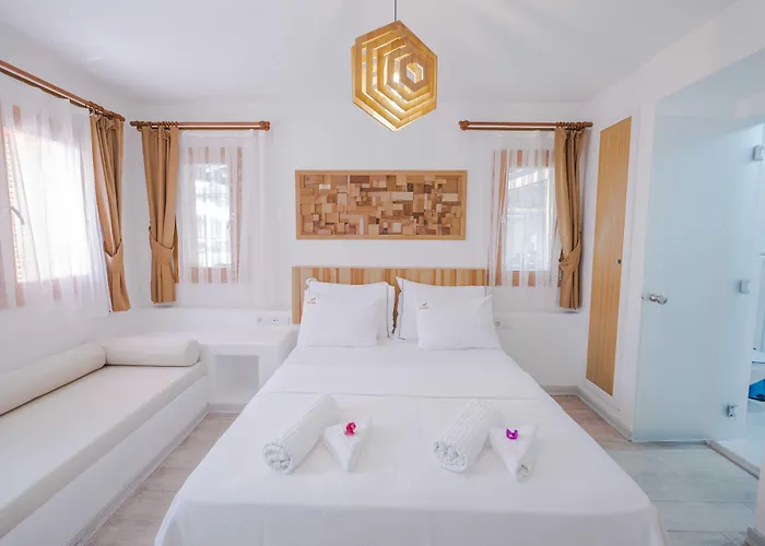 Hotel White Orange Izmir